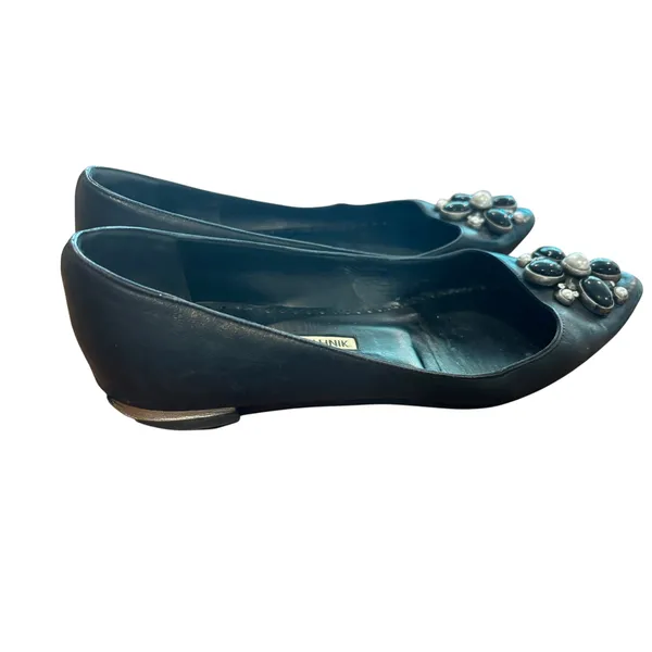 Vintage Y2K Manolo Blahnik Flats 37.5 Black Leather Embellished Cabochon‎ Pearl - Image 3