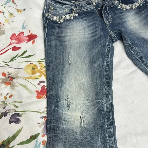 Miss Me Blue Cropped Jeans with Rhinestone Embellishments - Image 5