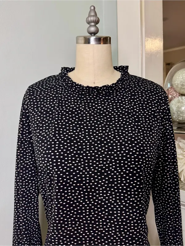 Adrianna Papell Black Polka Dot Long Sleeve Ruffled Mock Neck Blouse Size Large - Image 3