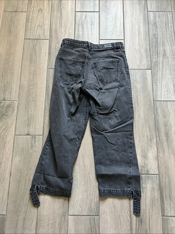 Zara Women's Relaxed Black Straight Jeans - Image 3