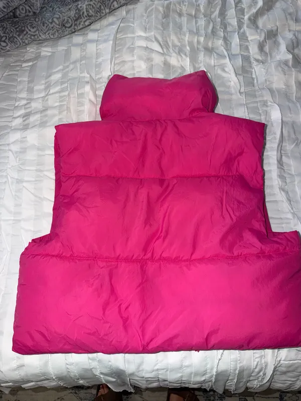 Hot Pink Cropped Vest - Image 2