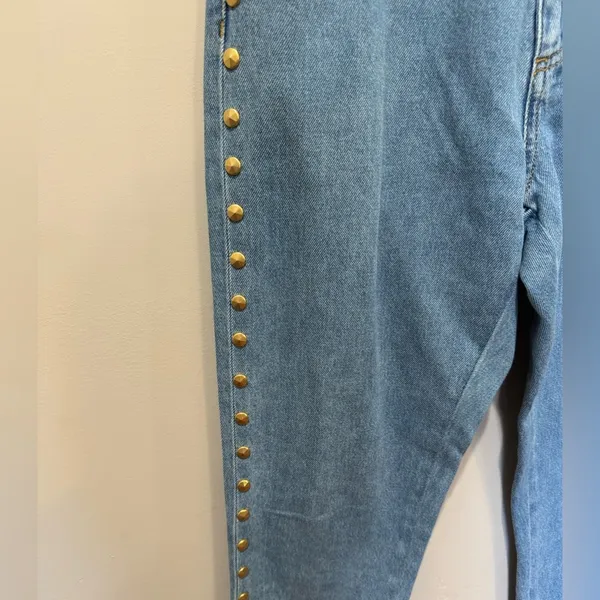MOSCHINO COUTURE Light Wash Nailhead‎ Studded Jeans Size 8 - Image 3