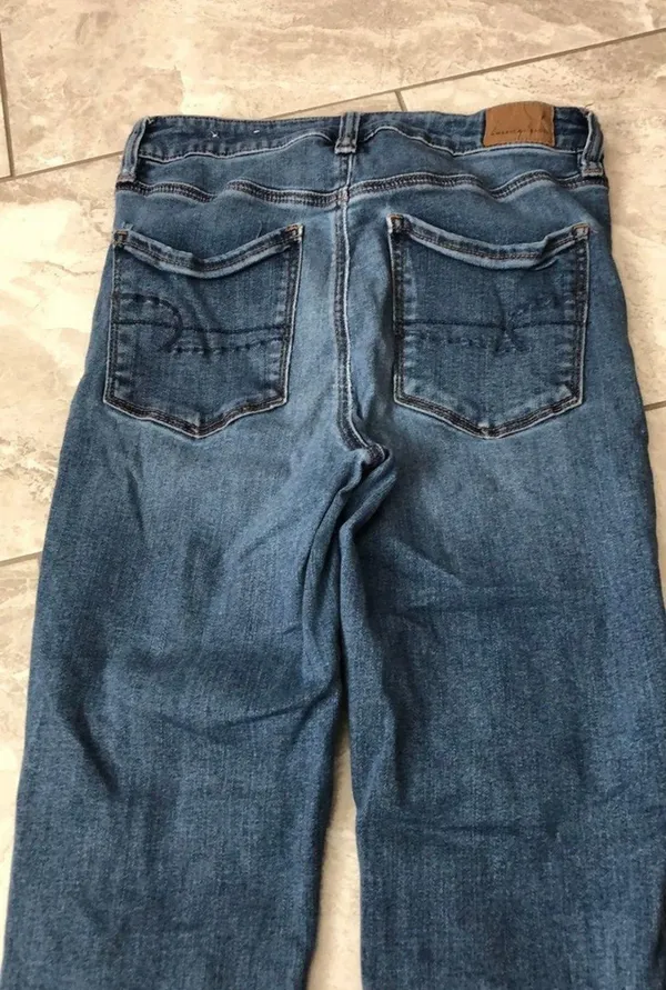 American Eagle Jeans - Image 8