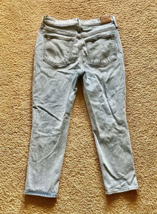💙 Madewell The Perfect Vintage Crop Jeans – Size 31 – Ripped Knee Light Wash 💙 - Image 2