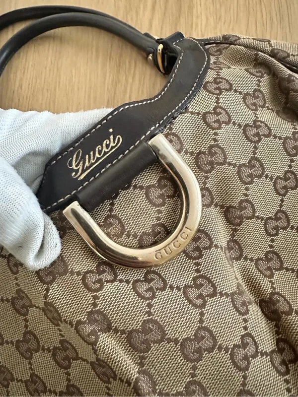 Gucci Abbey D-Ring GG Canvas Shoulder Bag - Image 9