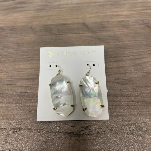Kendra Scott Esme Mother of Pearl Silver Earrings (NWT) - Image 2
