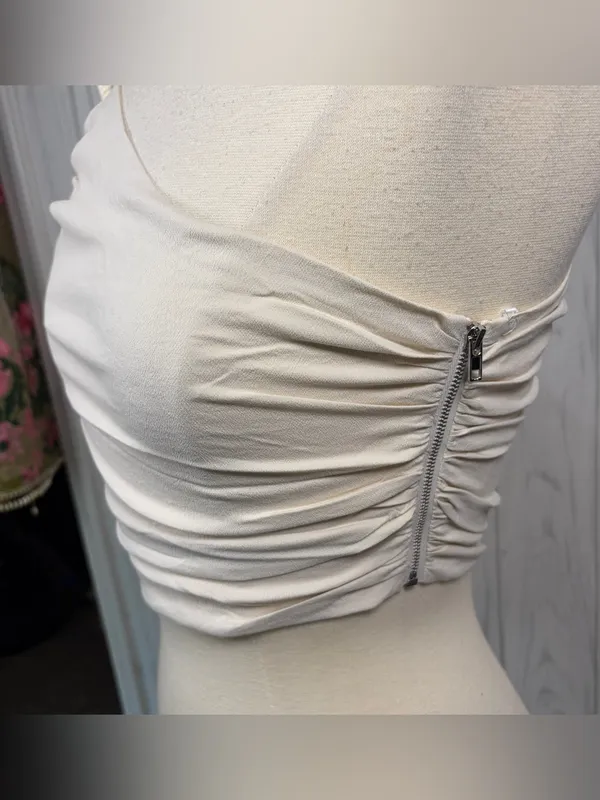NWT WNTRMSE‎ Pippa One-Shoulder Long-Sleeve Crop Top in Vanilla, Size 6 - Image 5