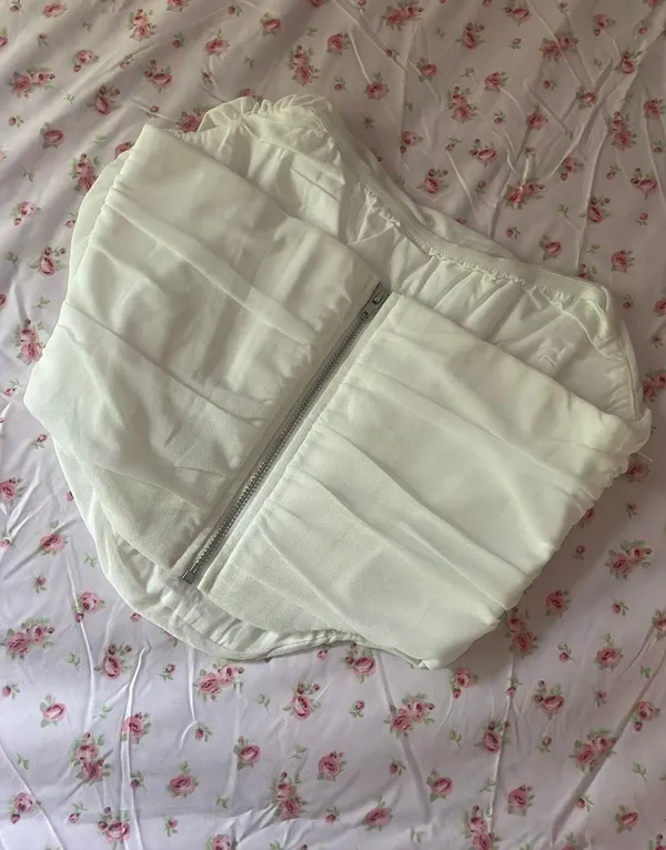 white corset - Image 2