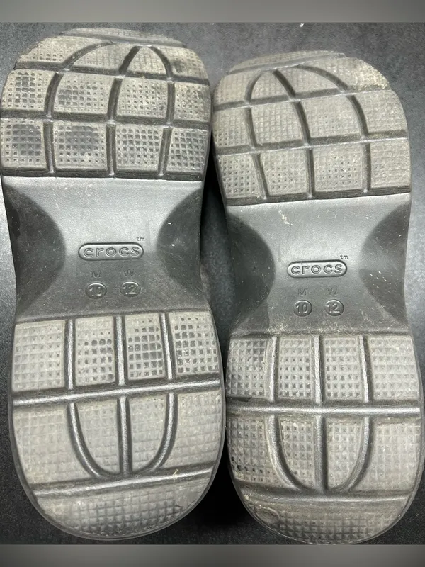 Crocs Size M10 W12 Black Comfort Iconic Stomp Platform Clogs - Image 6