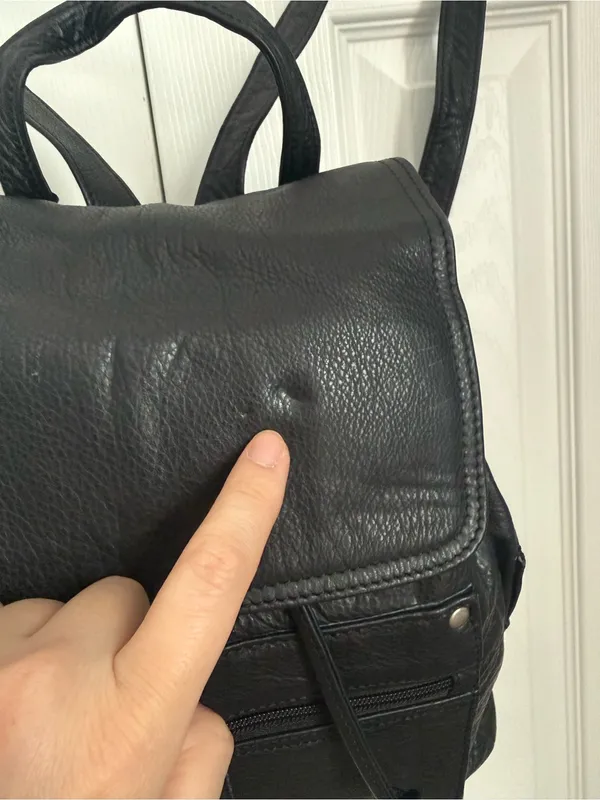 NWT Vintage Beau Swan Spain Black Leather Backpack Purse - Image 4