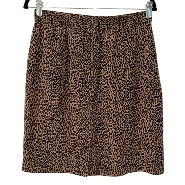 Allison Taylor Print Mini Leopard Print Silk Skirt(Size Large) - Image 4