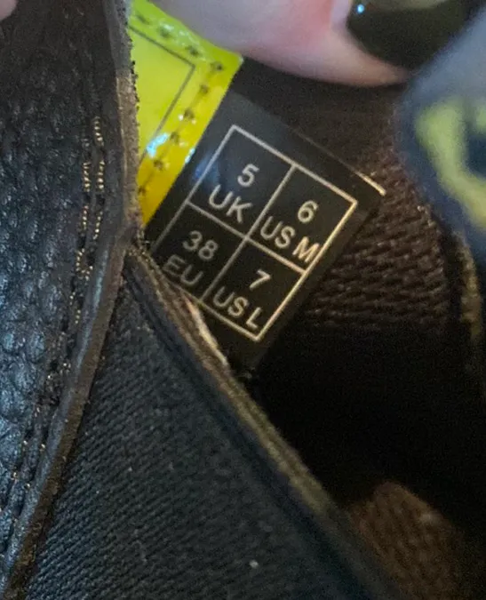 Doc Martens - Image 3