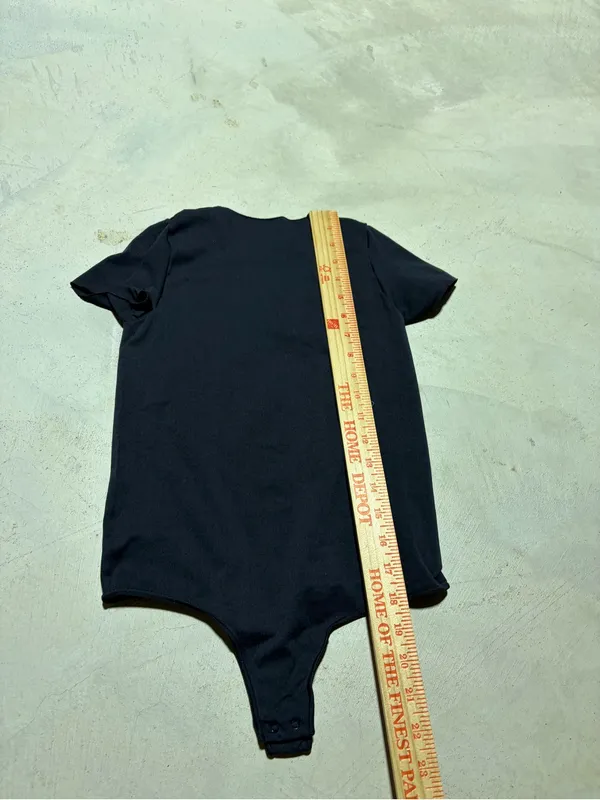 Skims Black Short-Sleeve One-Piece Bodysuit s/m - Image 6