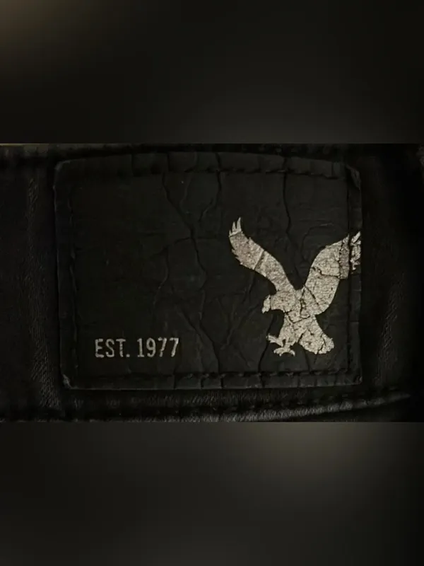 American Eagle Outfitters AEO Women's Black Distressed Denim Stretch Shorts - Image 8
