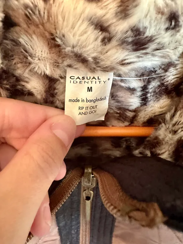 Gorgeous Bronze Vest Lined with Faux Leopard Fur - Never worn! Brand new! - Image 3