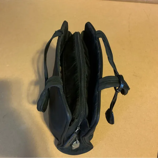 Prada Black Nylon Tessuto Shoulder Bag With Lock & Key - Image 7