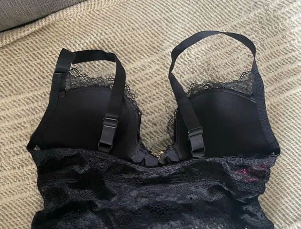 La Senza black delicate lace push up corset top bra with zipper / Size S - Image 3