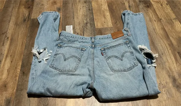 Levi’s Wedgie Straight Women’s Jeans - Image 2