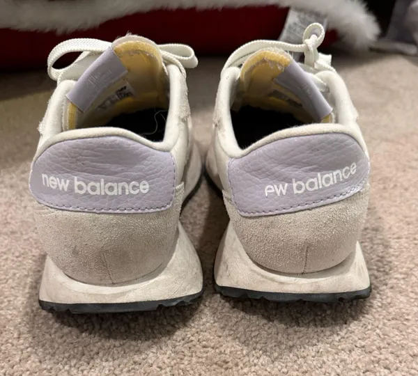 New Balance 237 Shoes - Image 2