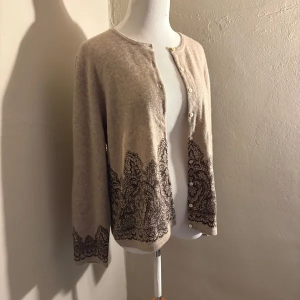 100% Cashmere Charter Club Lace Print Cardigan Sweater XL Tan Button Front Knit - Image 3