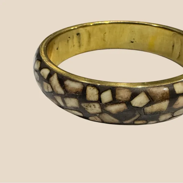 VTG Bone Mosaic Brass Bangle | African Statement Bracelet | Handmade Bone Inlay Brown - Image 4