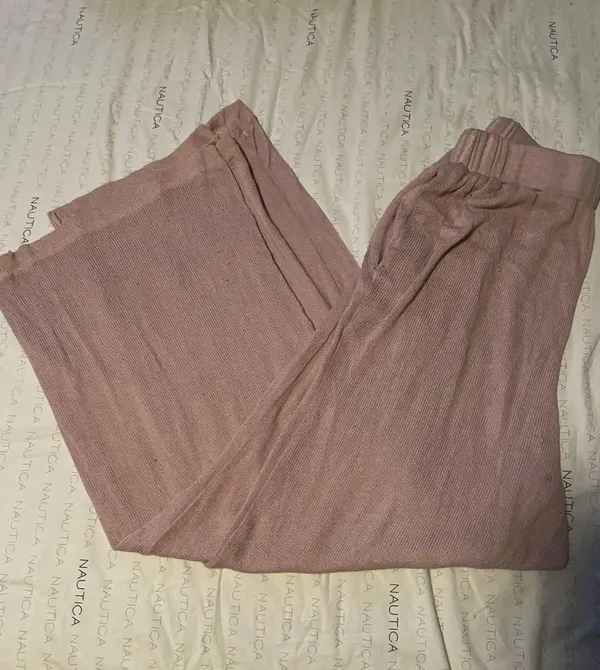 Women Size Medium Sweater Pants Pink - Image 3