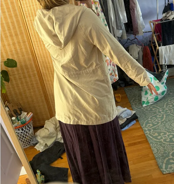 Staccato Light trench coat with hood - Image 3