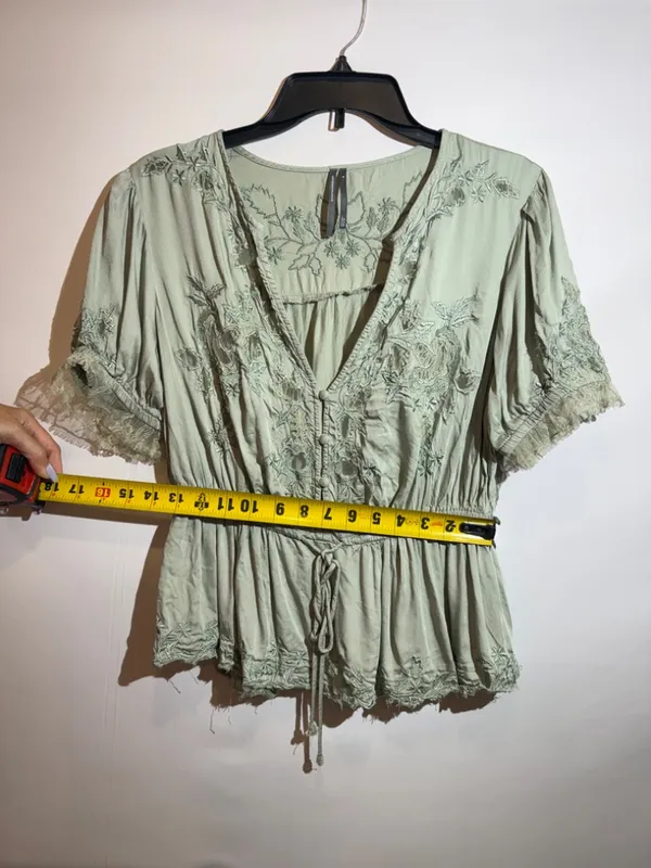 Anthropologie Blue Floral Embroidered Lace V Neck Peplum Blouse Size M - Image 9