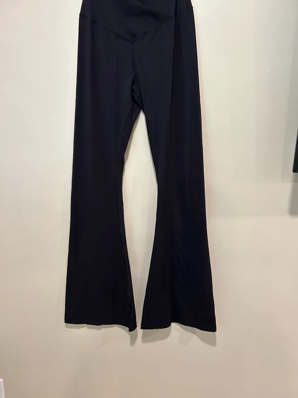 UEU black flares medium - Image 3