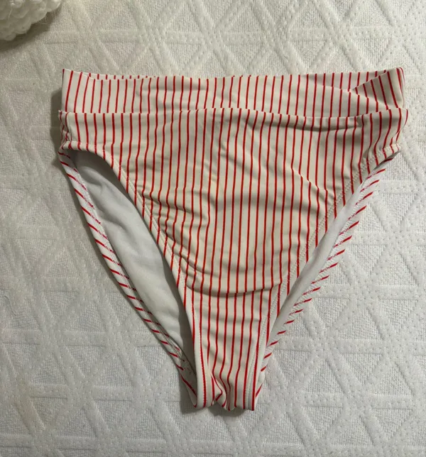 Swimsuit - Image 2