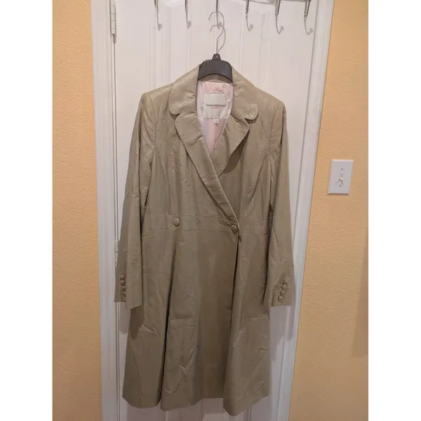 Isaac Mizrahi Linen Trench Coat Beige Size XL Satin Lined Shimmer Long - Image 4