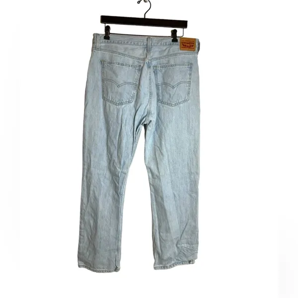 Levi’s low pro straight jeans light wash distressed Sz 32‎ - Image 2