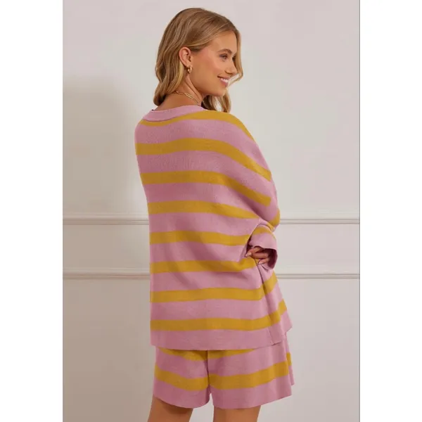 NEW 2 Pc Oversized Sweater Lounge Set Striped Long Sleeve Shorts L - Image 2