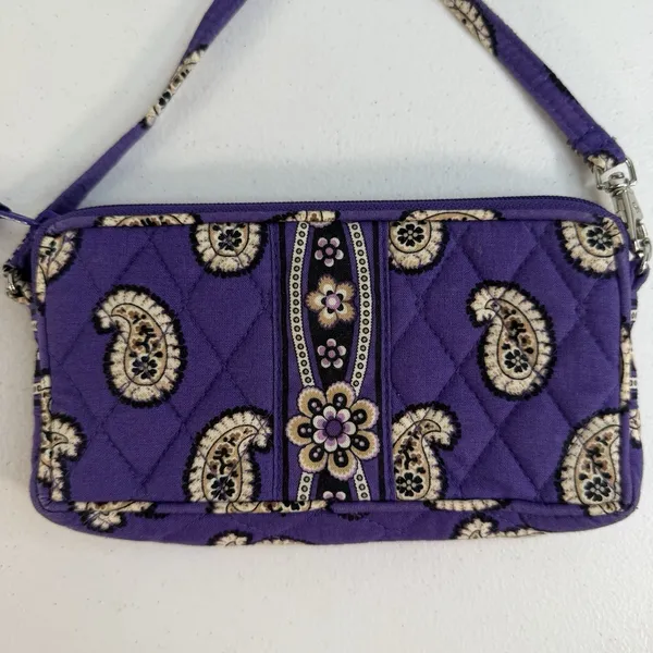 Vera Bradley Simply‎ Violet Wristlet Wallet Purple Floral Paisley Zip ID Card - Image 3