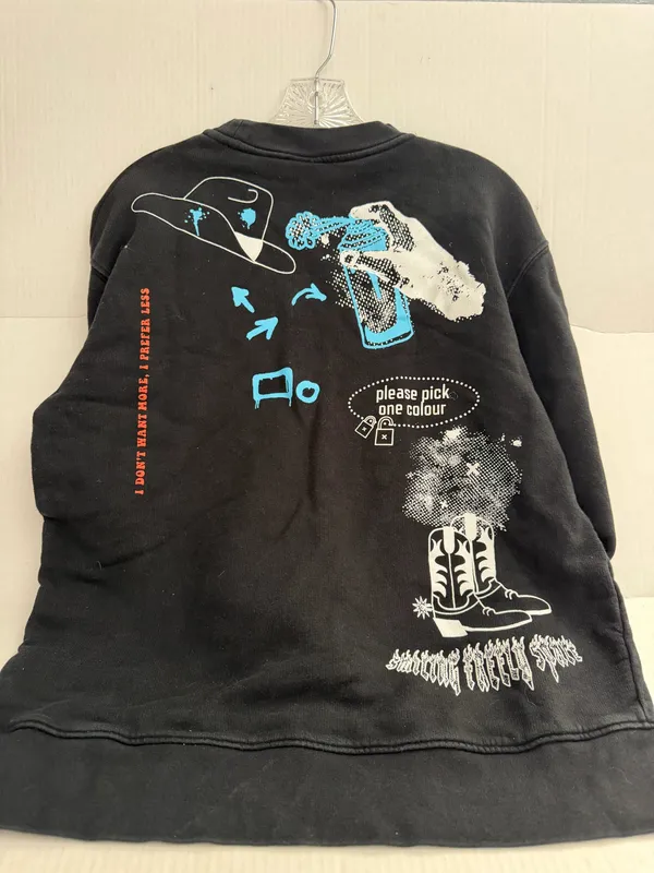 Zara Black Crewneck Sweatshirt with Graphics - Image 3