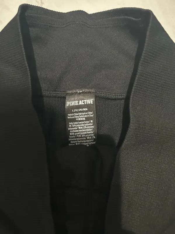 Vs pink black bike shorts size large - Image 3