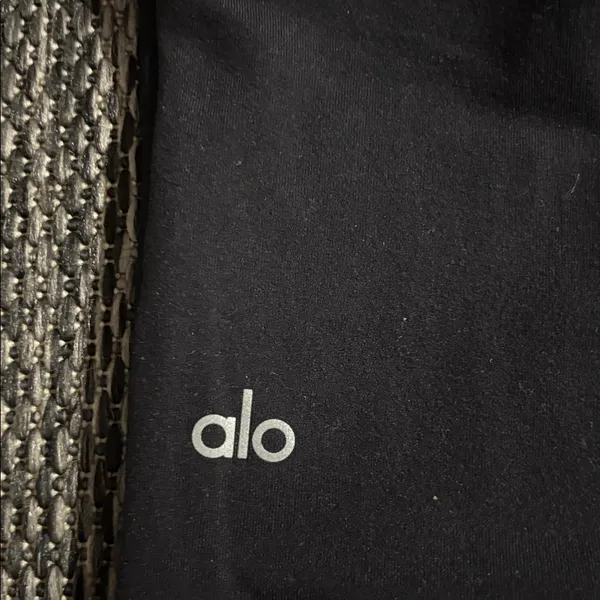 Alo yoga High-Waist Cargo Legging - Image 5