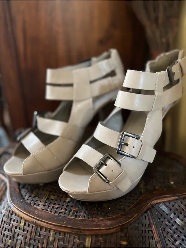 Guess Women's Beige Strappy High Heel Sandal with Buckles - Image 3