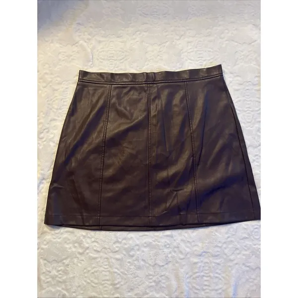 Banana Republic Sz 16 Faux Leather Purple Skirt - Image 4