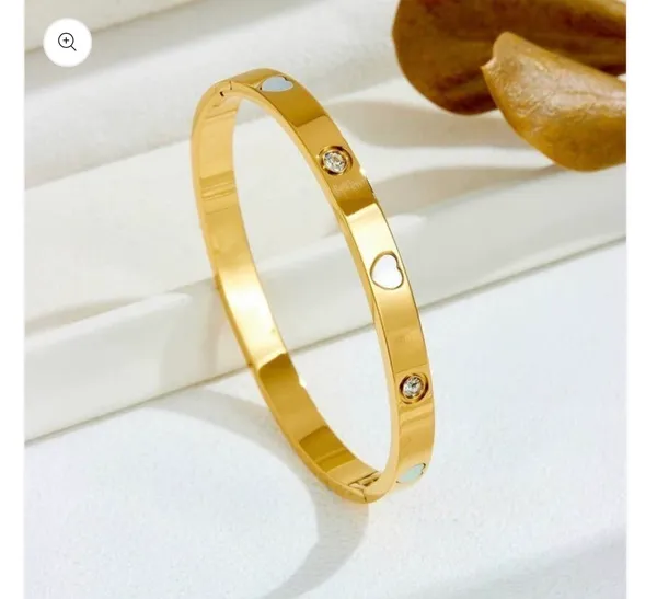 18K NON-TARNISH WATERPROOF STAINLESS STEEL BANGLE WITH HEART-Gold - Image 2