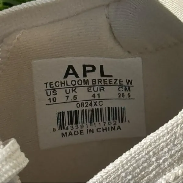 APL Techloom Breeze White Women’s Sneakers Size 10 - Image 3