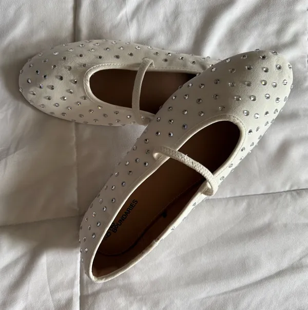 Women Ballet Flat Stud Mary Jane White Size 9 - Image 5