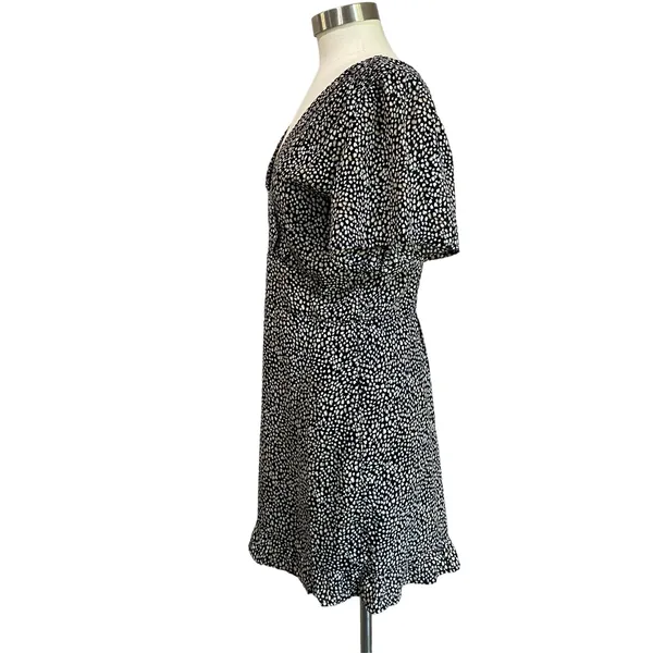 Abercrombie &‎ Fitch Black White Spotted Flutter Sleeve Mini Dress Sz Large - Image 4
