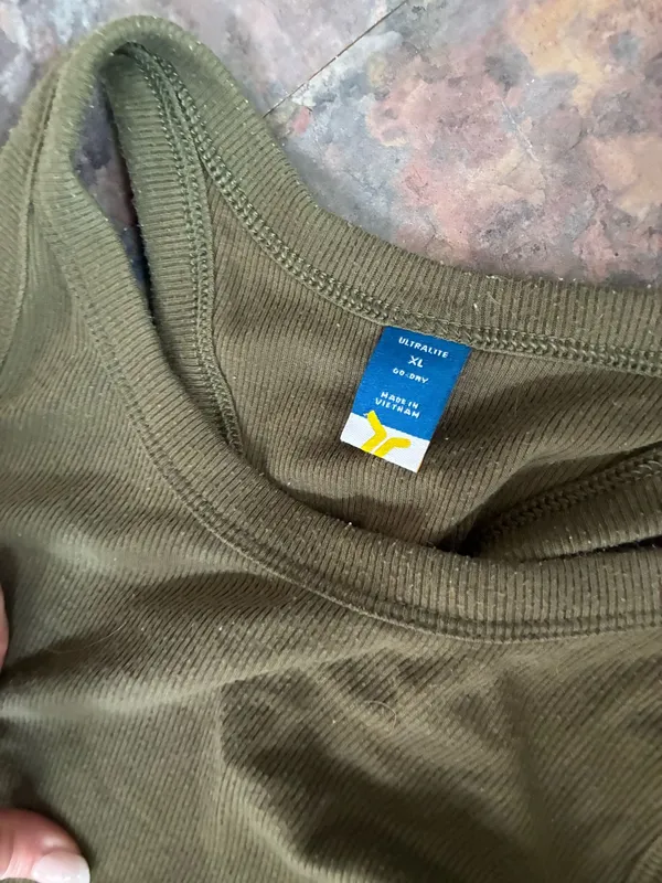Old Navy Olive Green Ribbed Tank Top - Image 2