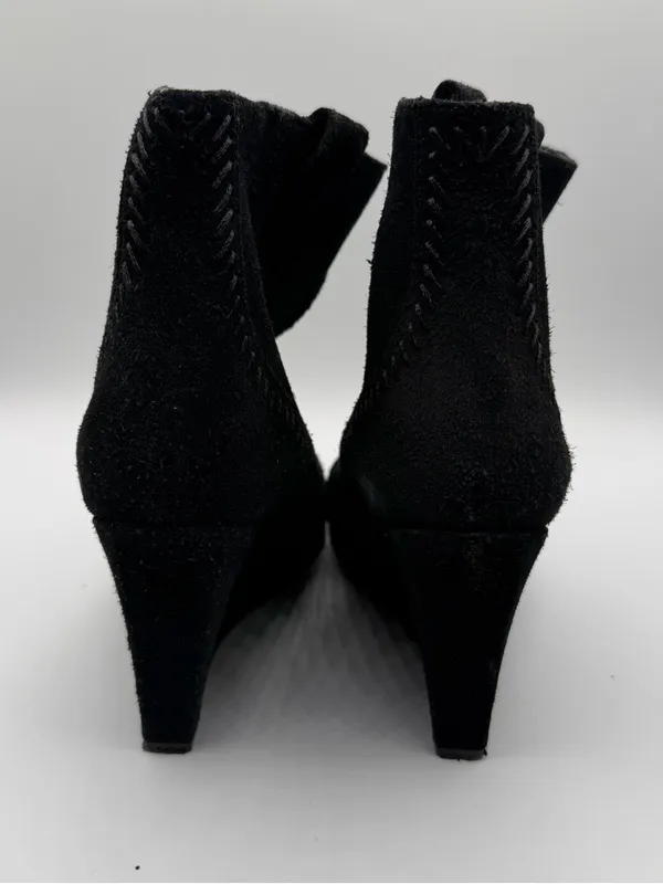 Rebecca Minkoff Black Suede Hidden Wedge Pointed Toe Booties 8.5M - Image 4