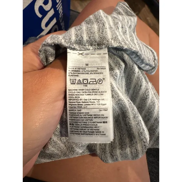 Gap grey and white striped casual shift dress - Image 3