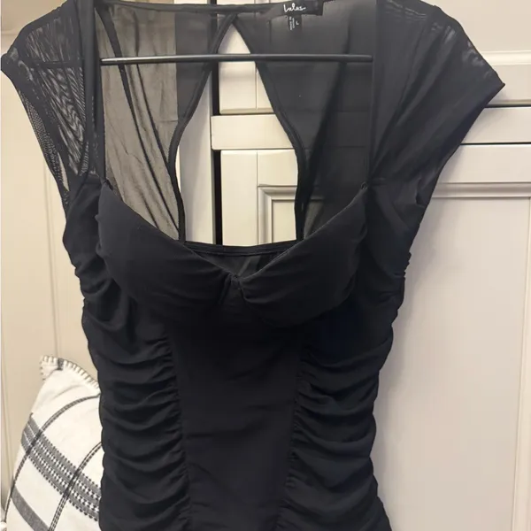 Lulus Black stretch mesh cropped buster top Large - Image 4