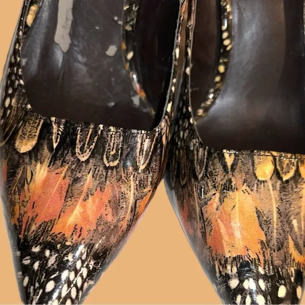 Modern Vice leather cute dark peacock design pointy toe heels! - Image 6