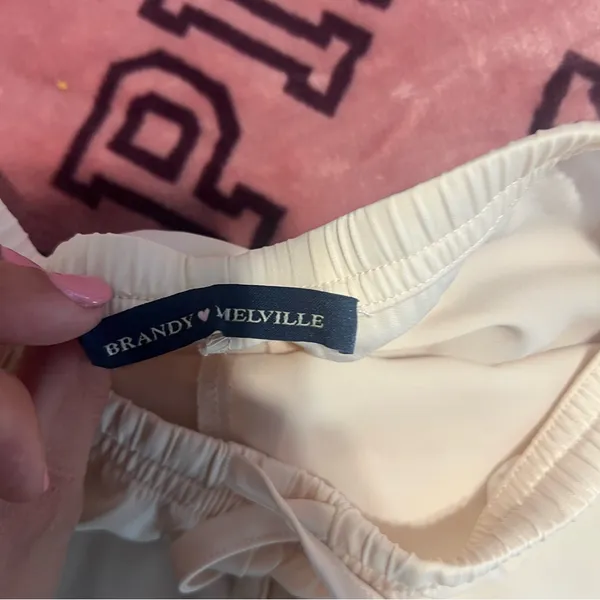 Brandy Melville Cream Pajama Shorts - Image 2