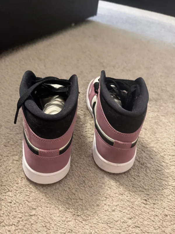 Nike Air Jordan 1 Mid SE Berry Pink Size 7.5 - Image 4